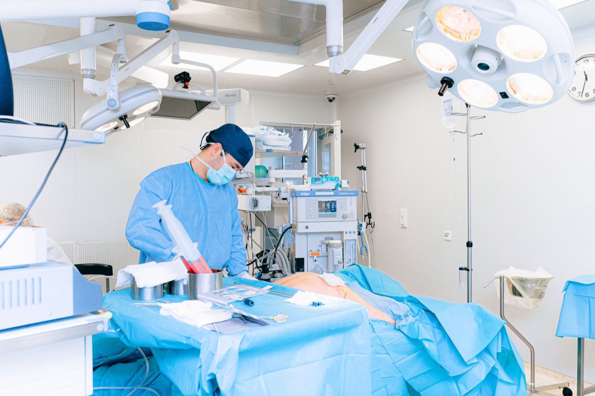 Équipement médical dans un hôpital